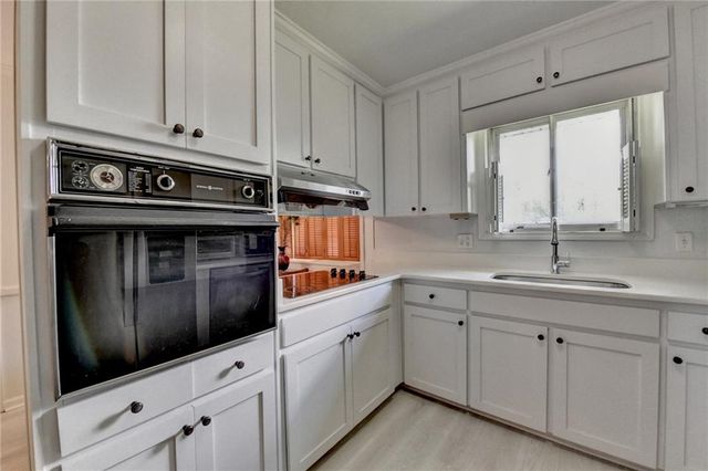 2826 Marlin Drive, Atlanta, GA 30341