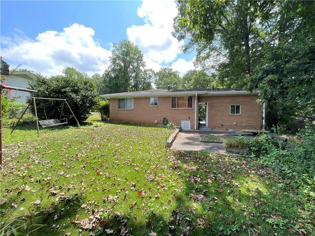 2826 Marlin Drive, Atlanta, GA 30341