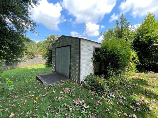 2826 Marlin Drive, Atlanta, GA 30341