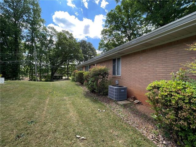 2826 Marlin Drive, Atlanta, GA 30341