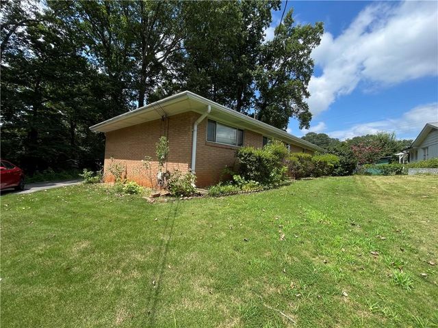 2826 Marlin Drive, Atlanta, GA 30341
