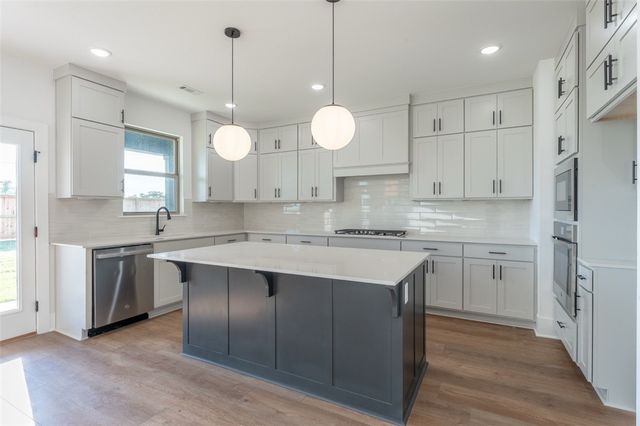 4703 SW Juneberry Street, Bentonville, AR 72713