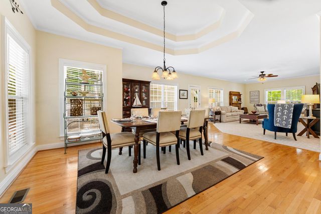 136 Grandview Court, Hartwell, GA 30643