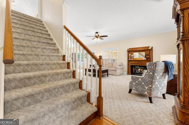 136 Grandview Court, Hartwell, GA 30643