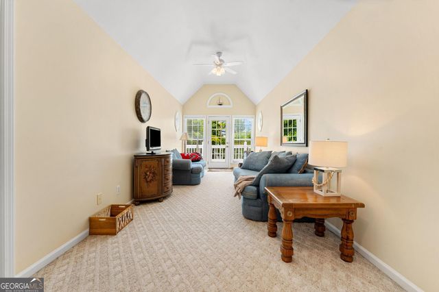 136 Grandview Court, Hartwell, GA 30643