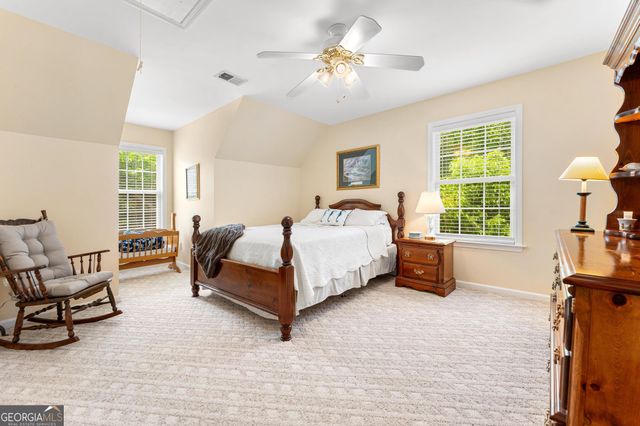 136 Grandview Court, Hartwell, GA 30643
