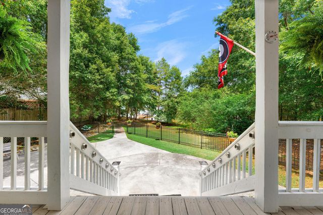136 Grandview Court, Hartwell, GA 30643