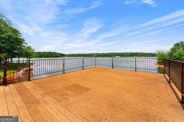 136 Grandview Court, Hartwell, GA 30643