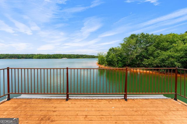 136 Grandview Court, Hartwell, GA 30643