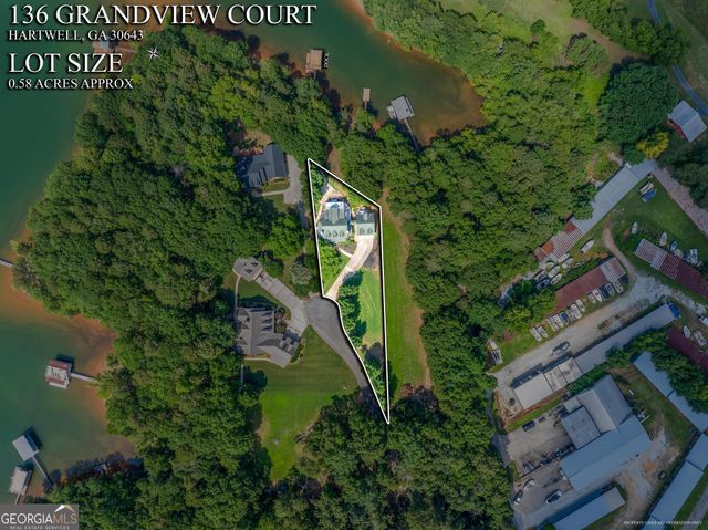 136 Grandview Court, Hartwell, GA 30643