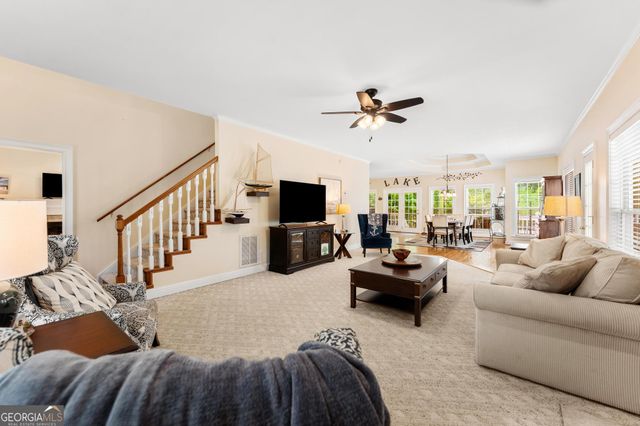 136 Grandview Court, Hartwell, GA 30643