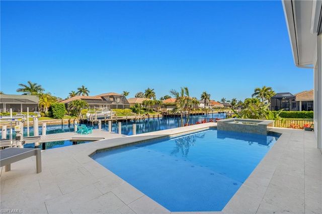 144 Gulfport CT, Marco Island, FL 34145