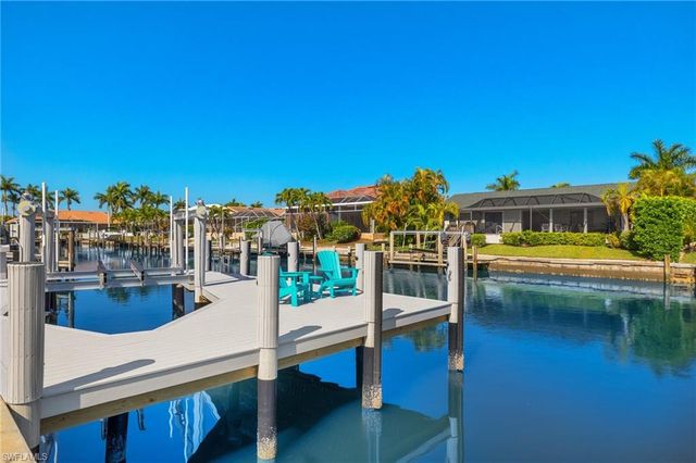 144 Gulfport CT, Marco Island, FL 34145