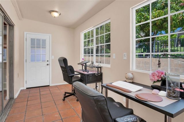 829 Cooper Avenue, Los Angeles, CA 90042