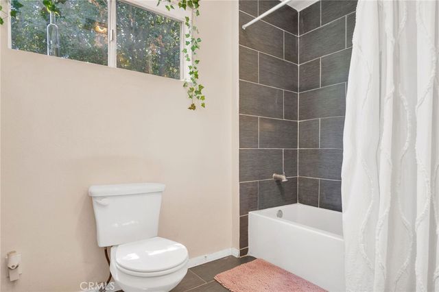 829 Cooper Avenue, Los Angeles, CA 90042