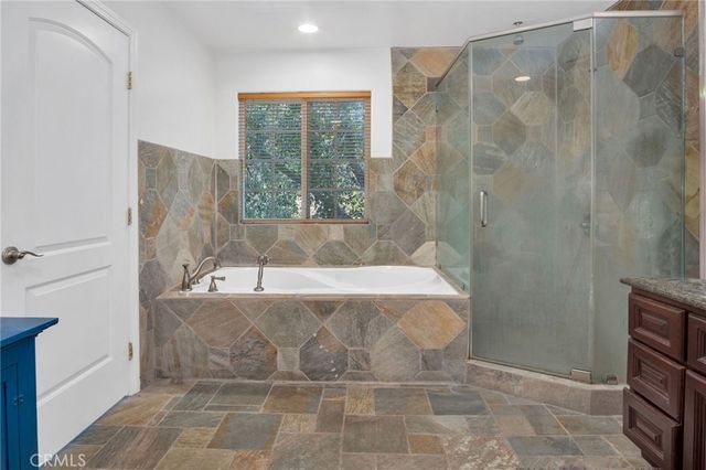 829 Cooper Avenue, Los Angeles, CA 90042