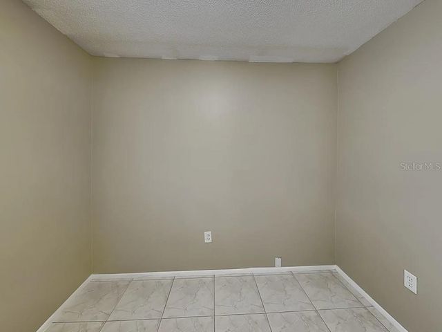 8900 PHYLISS AVENUE, Sarasota, FL 34231