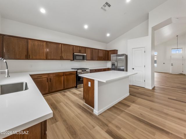 11527 W Bannerstone Street, Marana, AZ 85658