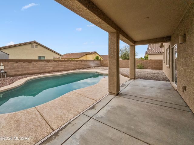 11527 W Bannerstone Street, Marana, AZ 85658