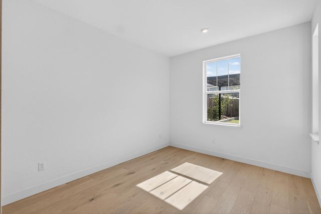 2883 Ridgecrest Dr, Lincoln, CA 95648