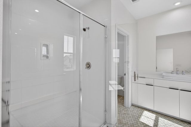 2883 Ridgecrest Dr, Lincoln, CA 95648