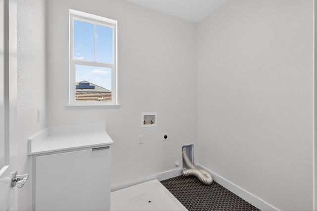 2883 Ridgecrest Dr, Lincoln, CA 95648