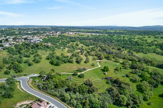 2883 Ridgecrest Dr, Lincoln, CA 95648