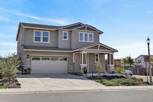 2883 Ridgecrest Dr, Lincoln, CA 95648