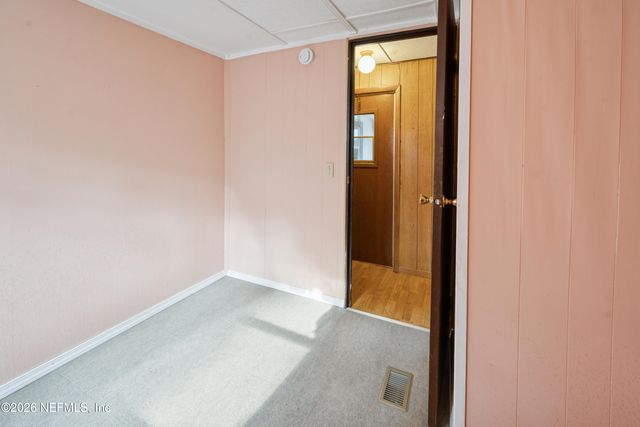 142 FISHERMANS Drive, Interlachen, FL 32148