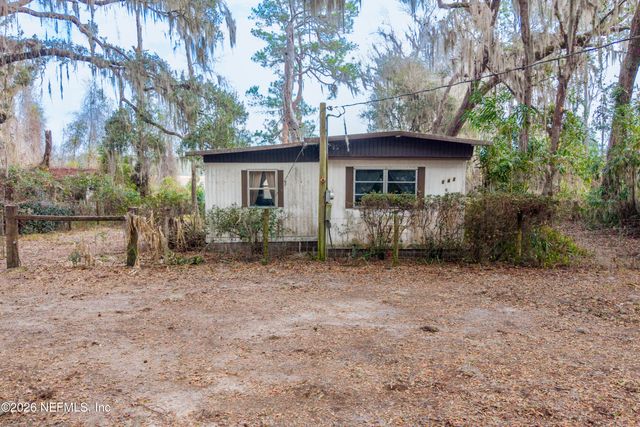 142 FISHERMANS Drive, Interlachen, FL 32148