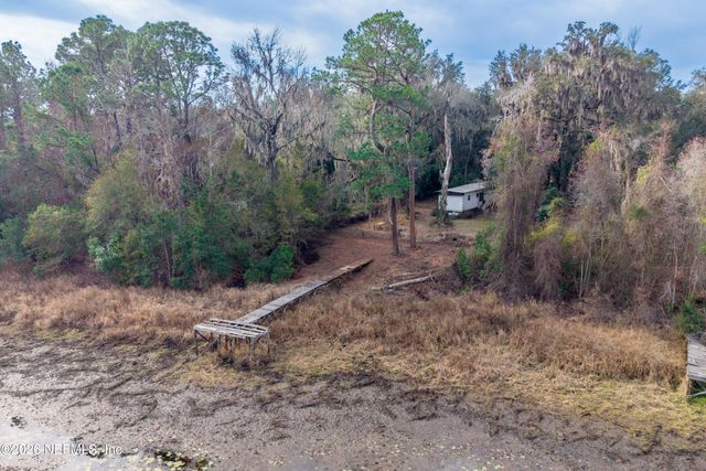 142 FISHERMANS Drive, Interlachen, FL 32148