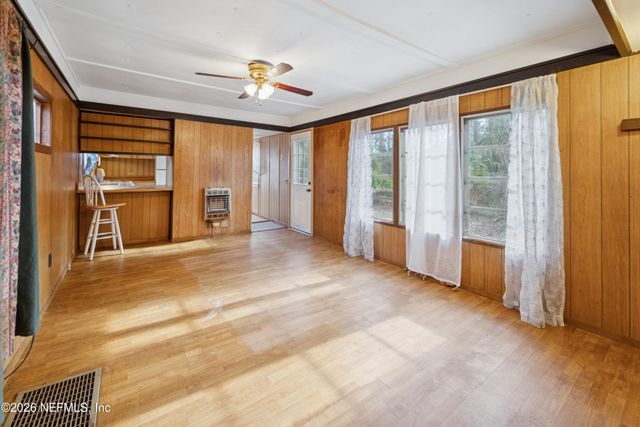 142 FISHERMANS Drive, Interlachen, FL 32148