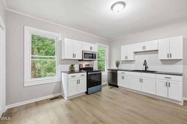 200 N 17th Street, Erwin, NC 28339