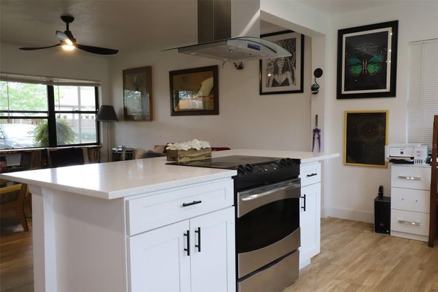1002 NE 19TH PLACE, Gainesville, FL 32609