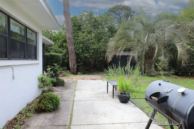 1002 NE 19TH PLACE, Gainesville, FL 32609