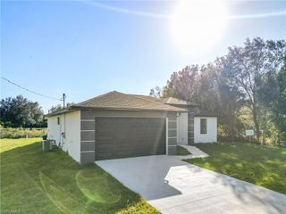 6007 Nora AVE N, Lehigh Acres, FL 33971