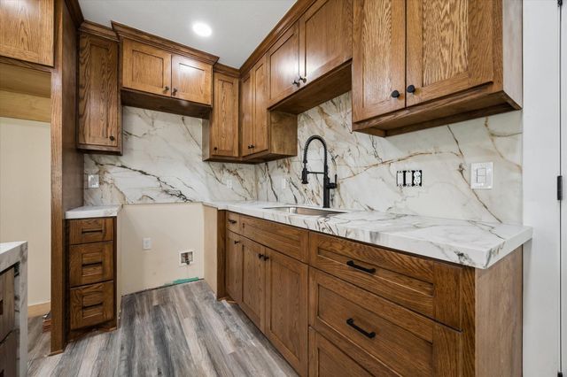 1190 County Road 146, Alvin, TX 77511