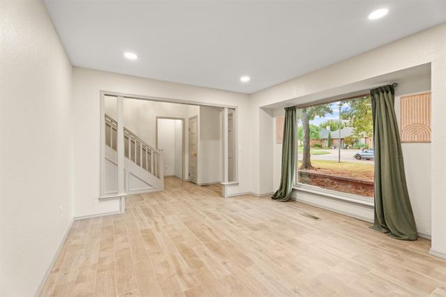 13028 Burlingame Avenue, Oklahoma City, OK 73120