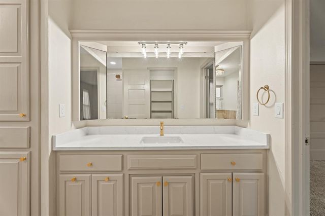 13028 Burlingame Avenue, Oklahoma City, OK 73120