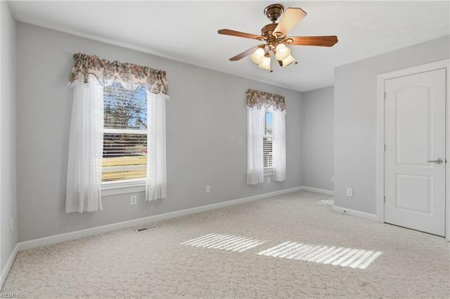 349 Briarfield DR, Chesapeake, VA 23322