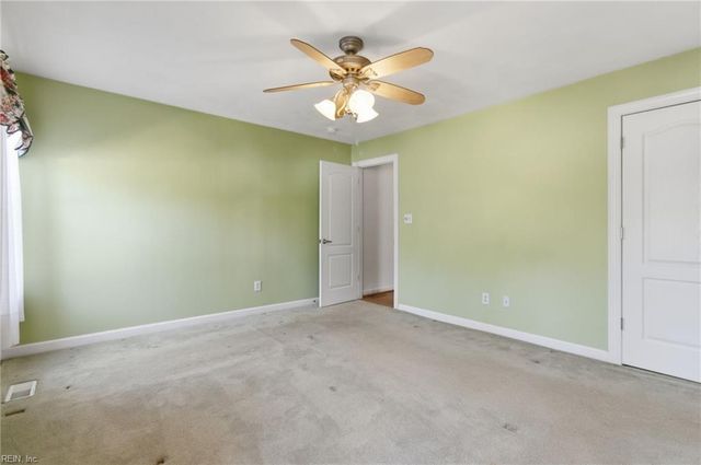 349 Briarfield DR, Chesapeake, VA 23322