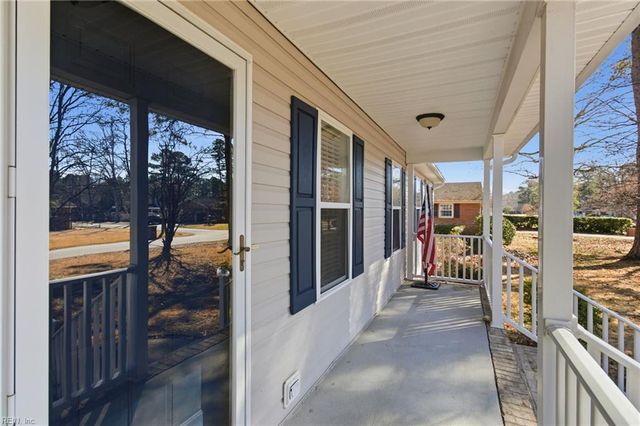 349 Briarfield DR, Chesapeake, VA 23322