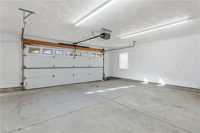 349 Briarfield DR, Chesapeake, VA 23322