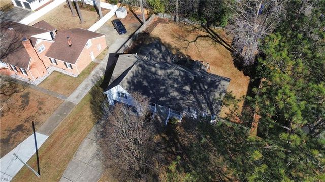 349 Briarfield DR, Chesapeake, VA 23322