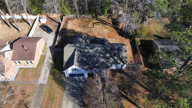 349 Briarfield DR, Chesapeake, VA 23322