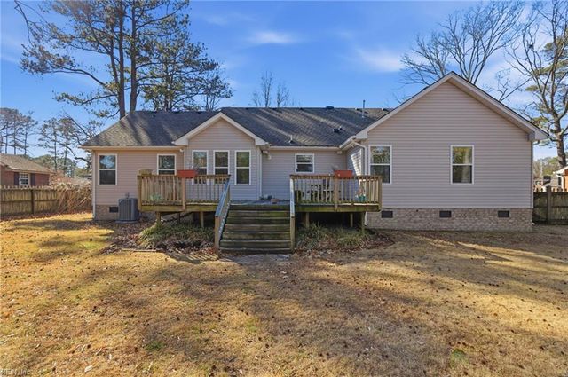 349 Briarfield DR, Chesapeake, VA 23322