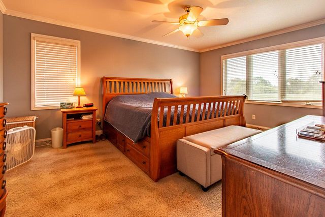 8160 S Lakeview DRIVE, Franklin, WI 53132
