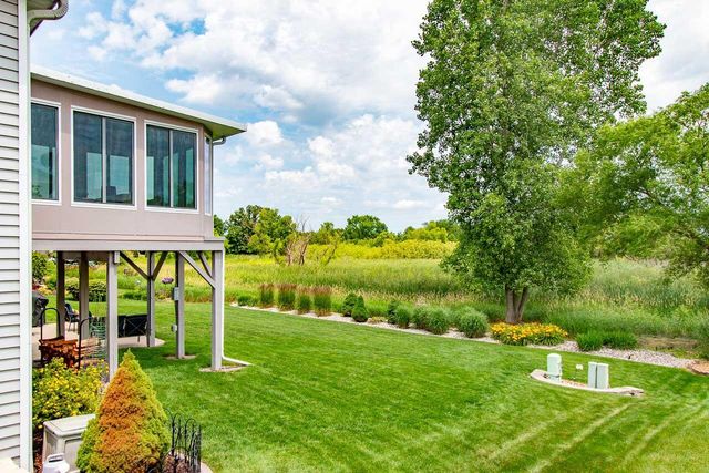 8160 S Lakeview DRIVE, Franklin, WI 53132