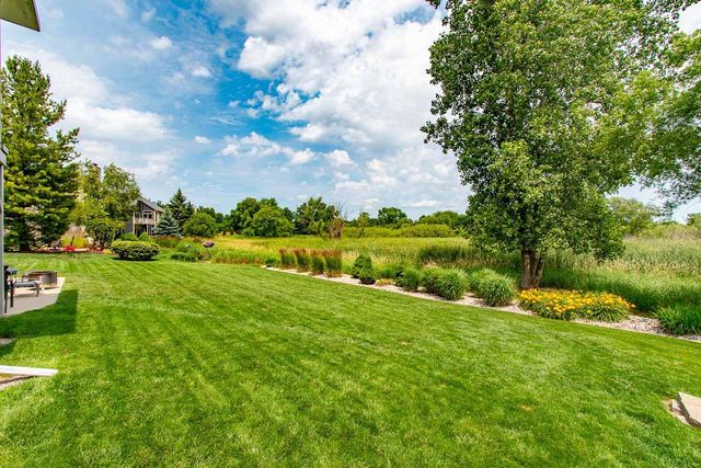 8160 S Lakeview DRIVE, Franklin, WI 53132