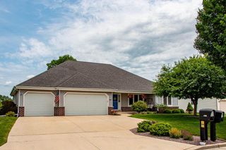 8160 S Lakeview DRIVE, Franklin, WI 53132